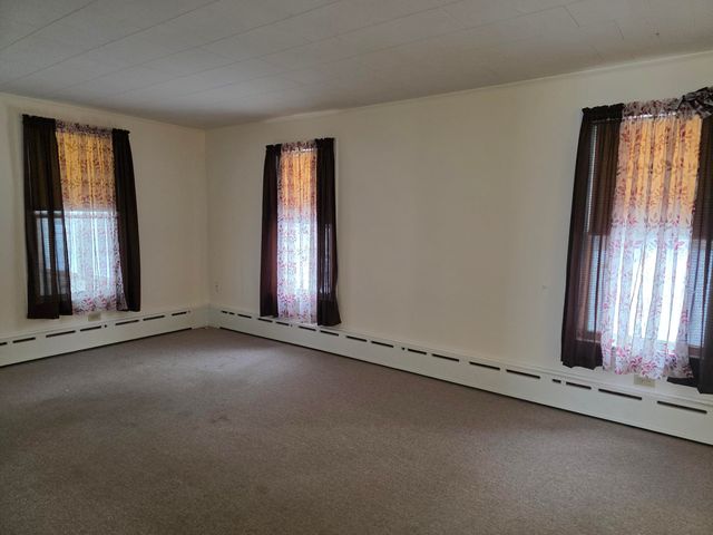 689 Glen Road, Jay, NY 12941