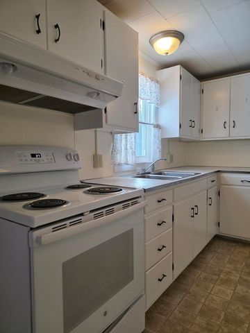 689 Glen Road, Jay, NY 12941