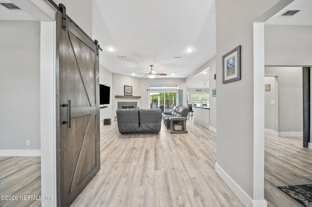 53 OAKWOOD Road, Jacksonville Beach, FL 32250