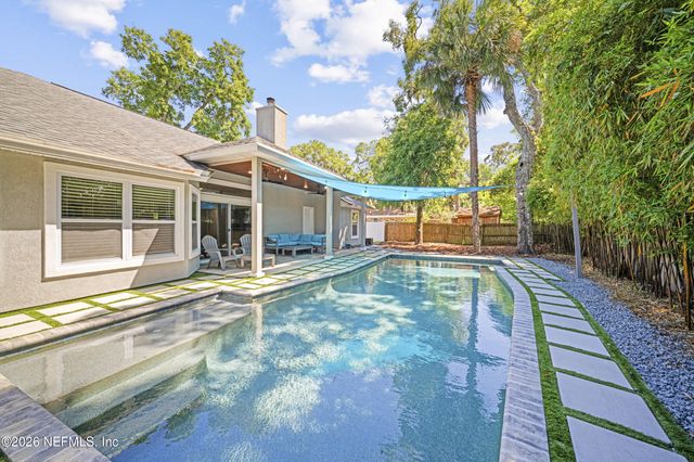 53 OAKWOOD Road, Jacksonville Beach, FL 32250
