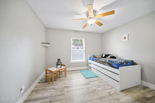 53 OAKWOOD Road, Jacksonville Beach, FL 32250