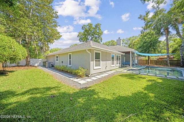 53 OAKWOOD Road, Jacksonville Beach, FL 32250