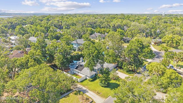 53 OAKWOOD Road, Jacksonville Beach, FL 32250