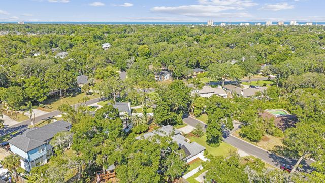 53 OAKWOOD Road, Jacksonville Beach, FL 32250