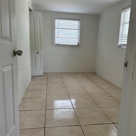 6301 Mayo St 1, Hollywood, FL 33023