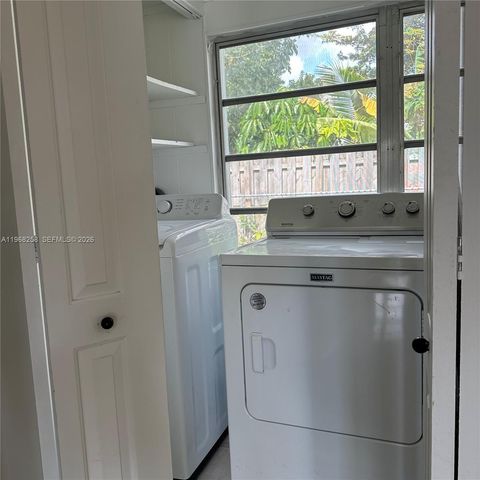 6301 Mayo St 1, Hollywood, FL 33023