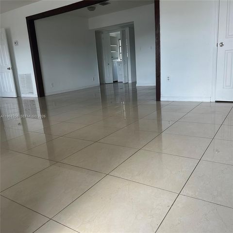 6301 Mayo St 1, Hollywood, FL 33023