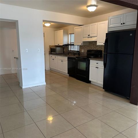 6301 Mayo St 1, Hollywood, FL 33023