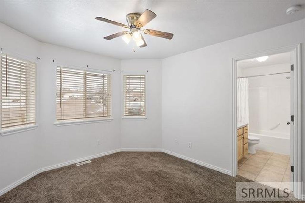 Image 17 of property listing at 100 Mountain View Drive, Mccammon, ID 83250