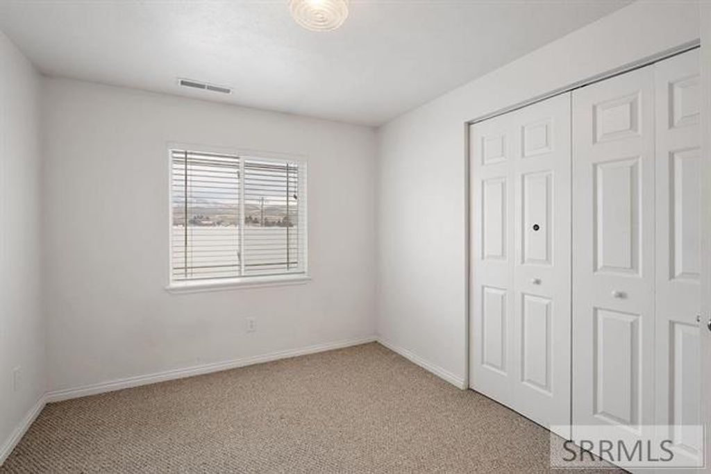 Image 25 of property listing at 100 Mountain View Drive, Mccammon, ID 83250