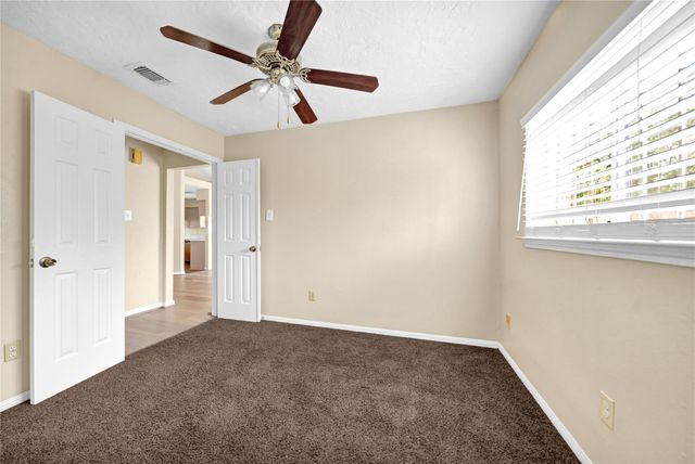 11734 Fairpoint Drive, Houston, TX 77099
