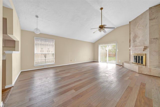11734 Fairpoint Drive, Houston, TX 77099