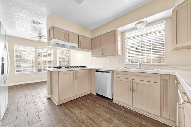 11734 Fairpoint Drive, Houston, TX 77099