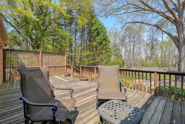 300 Crestview Lane, Spartanburg, SC 29301
