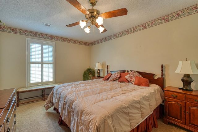 300 Crestview Lane, Spartanburg, SC 29301