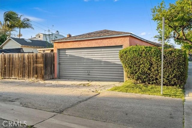 16903 Freeman Avenue, Lawndale, CA 90260