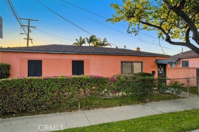 16903 Freeman Avenue, Lawndale, CA 90260