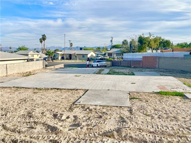 424 Kris Circle, North Las Vegas, NV 89030