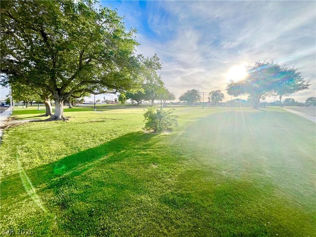 424 Kris Circle, North Las Vegas, NV 89030