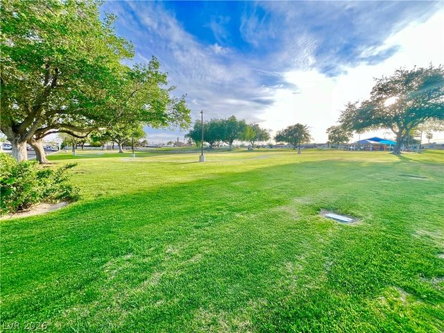 424 Kris Circle, North Las Vegas, NV 89030