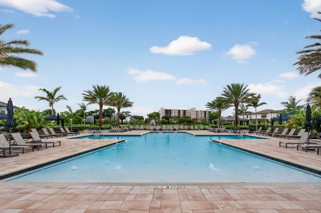 2689 Oak Tree Drive, Fort Lauderdale, FL 33309