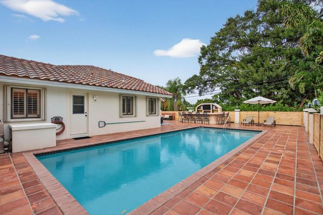 2689 Oak Tree Drive, Fort Lauderdale, FL 33309