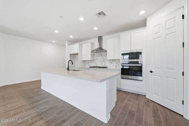 23057 E DIANA Way, Queen Creek, AZ 85142