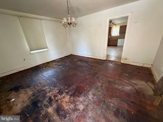 7705 ALTLAND AVE, Abbottstown, PA 17301