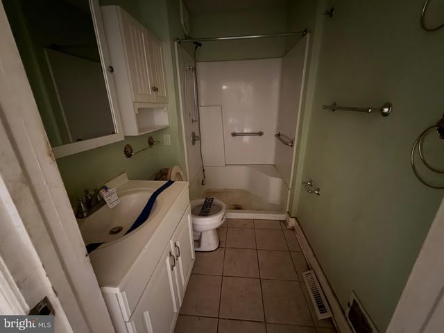 7705 ALTLAND AVE, Abbottstown, PA 17301