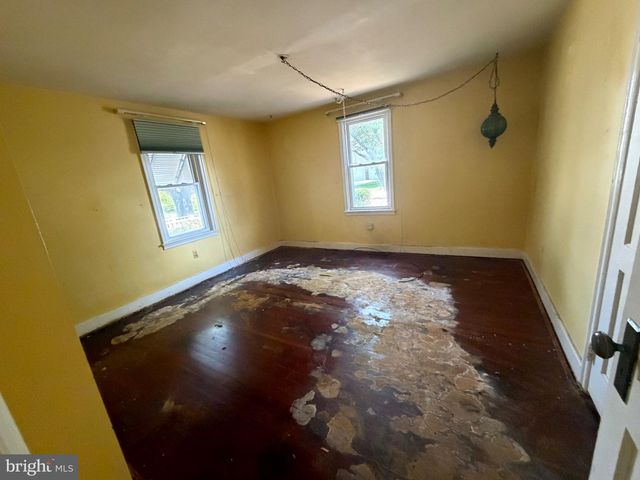 7705 ALTLAND AVE, Abbottstown, PA 17301