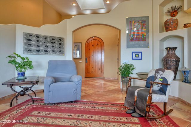 1334 Vista Del Cerro, Las Cruces, NM 88007
