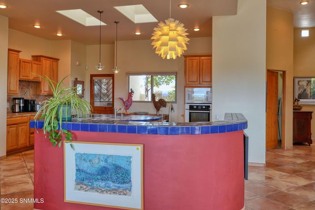 1334 Vista Del Cerro, Las Cruces, NM 88007