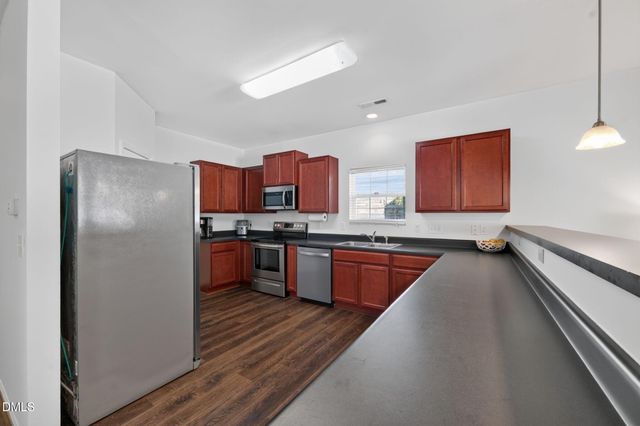 2718 Creek Bend Court, Graham, NC 27253