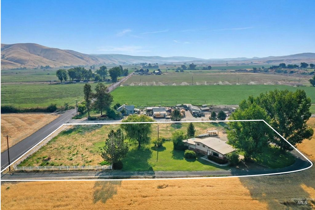 1741 Cove Road, Weiser, ID 83672 photo 1