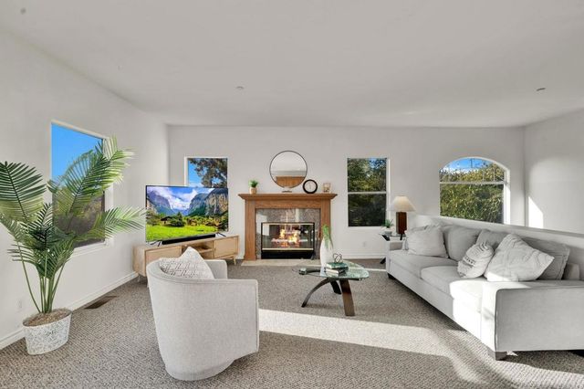 1021 Marine View Drive, Vista, CA 92081
