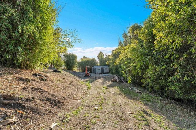 1021 Marine View Drive, Vista, CA 92081