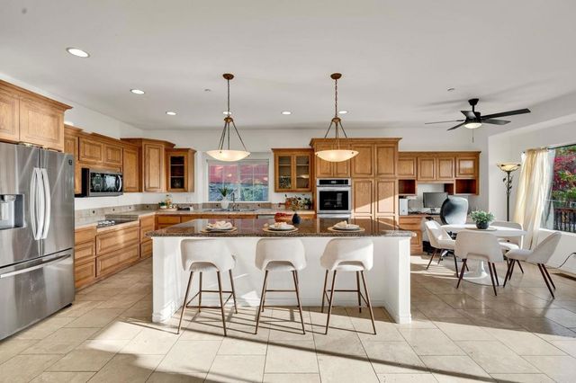 1021 Marine View Drive, Vista, CA 92081