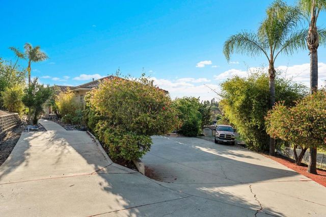 1021 Marine View Drive, Vista, CA 92081