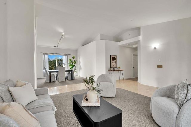 1021 Marine View Drive, Vista, CA 92081