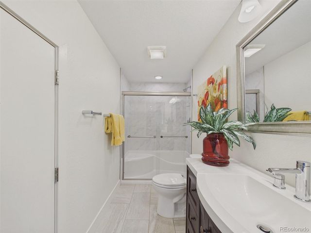 18320 W 84th Place, Arvada, CO 80007