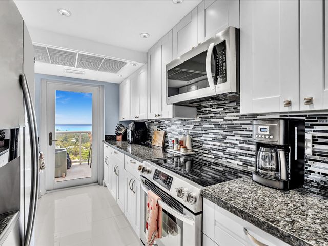 2841 N Ocean Boulevard 1102, Fort Lauderdale, FL 33308