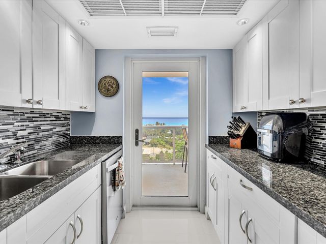 2841 N Ocean Boulevard 1102, Fort Lauderdale, FL 33308