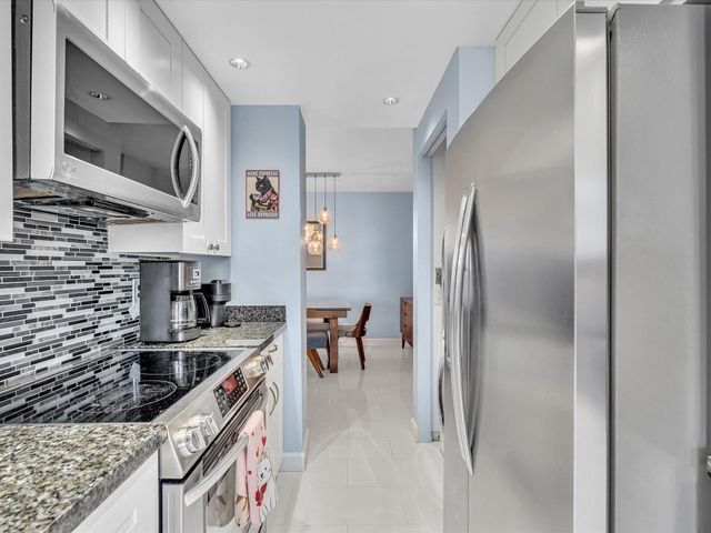 2841 N Ocean Boulevard 1102, Fort Lauderdale, FL 33308