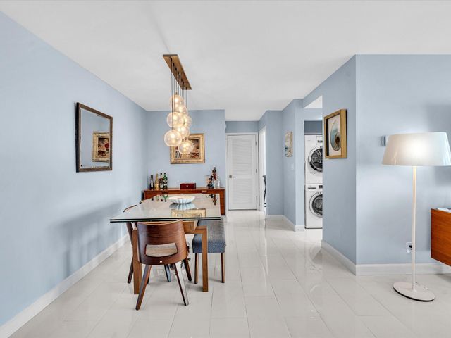 2841 N Ocean Boulevard 1102, Fort Lauderdale, FL 33308