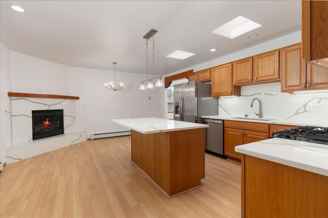 1106 Camino Consuelo, Santa Fe, NM 87505