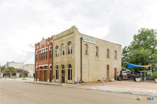 207 E Constitution Street 1, Victoria, TX 77901