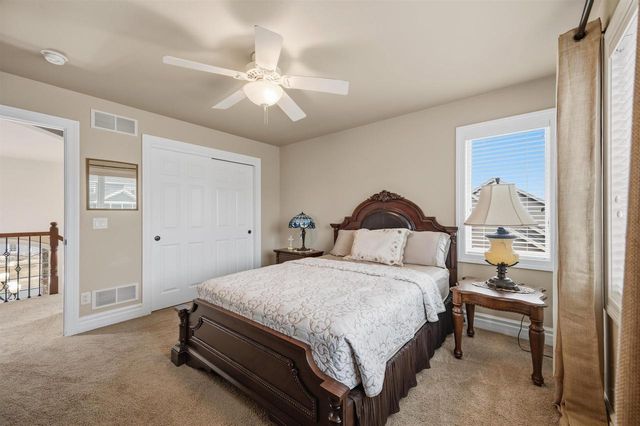 852 Augusta Drive, Oregon, WI 53575