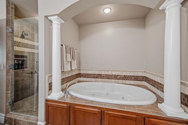 852 Augusta Drive, Oregon, WI 53575