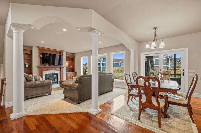 852 Augusta Drive, Oregon, WI 53575