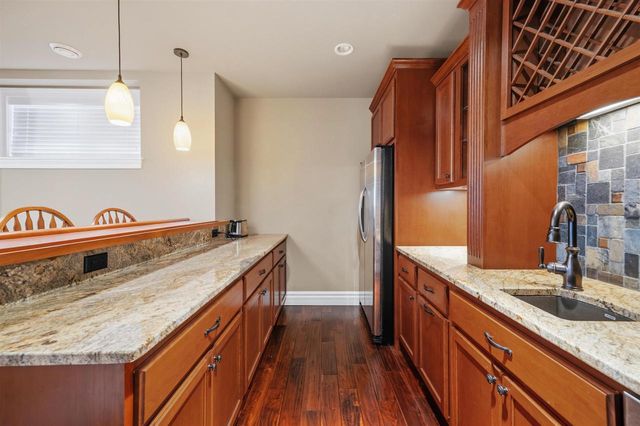 852 Augusta Drive, Oregon, WI 53575